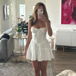 NEW Edikted Lenore White Sun Dress Cupped/Bustier Mini Dress XS Retails for $92!